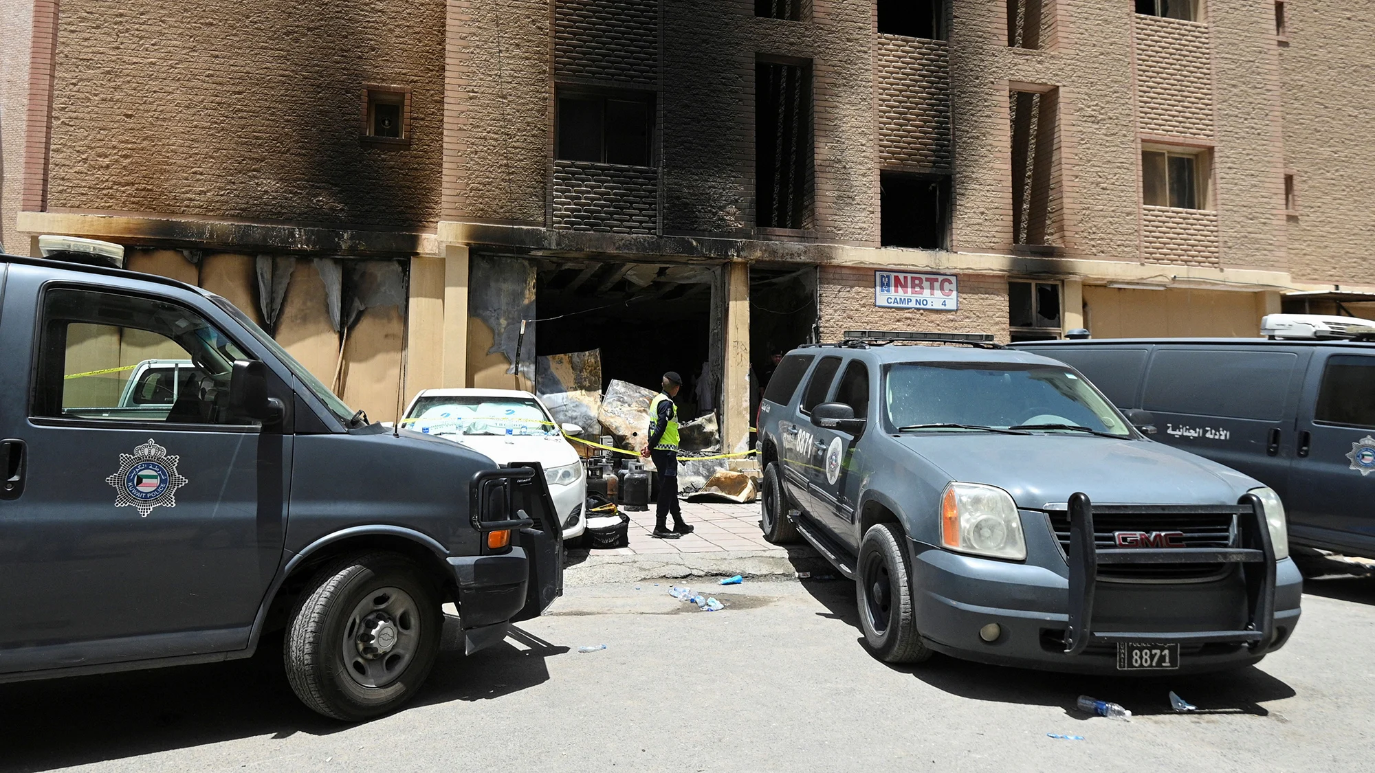 Puluhan orang tewas dalam kebakaran di gedung Kuwait yang menampung pekerja asing