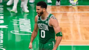 Boston Celtics dilaporkan menandatangani Jayson Tatum 